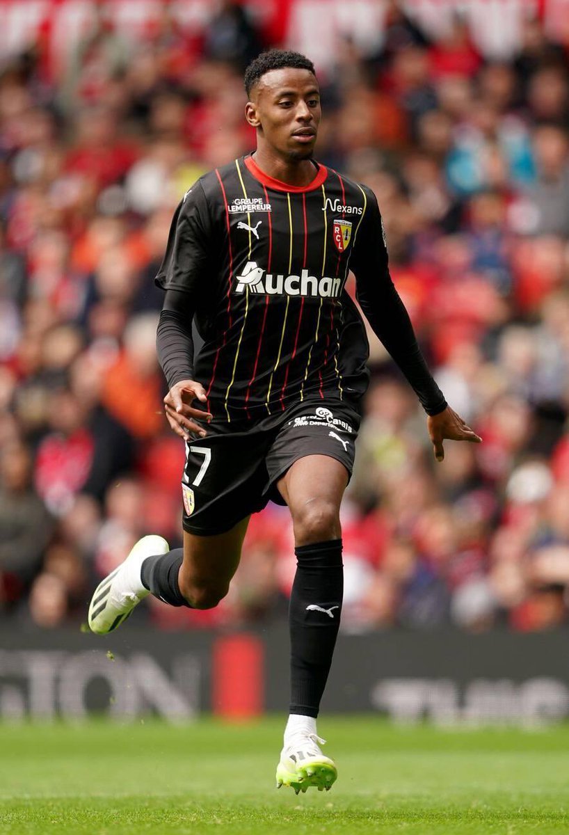 Morgan Guilavogui, le meilleur joueur en duels lors de la première mi-temps contre SB29