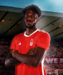 Nuno Tavares : prêté à Nottingham Forest par Arsenal jusqu’en juin 2024