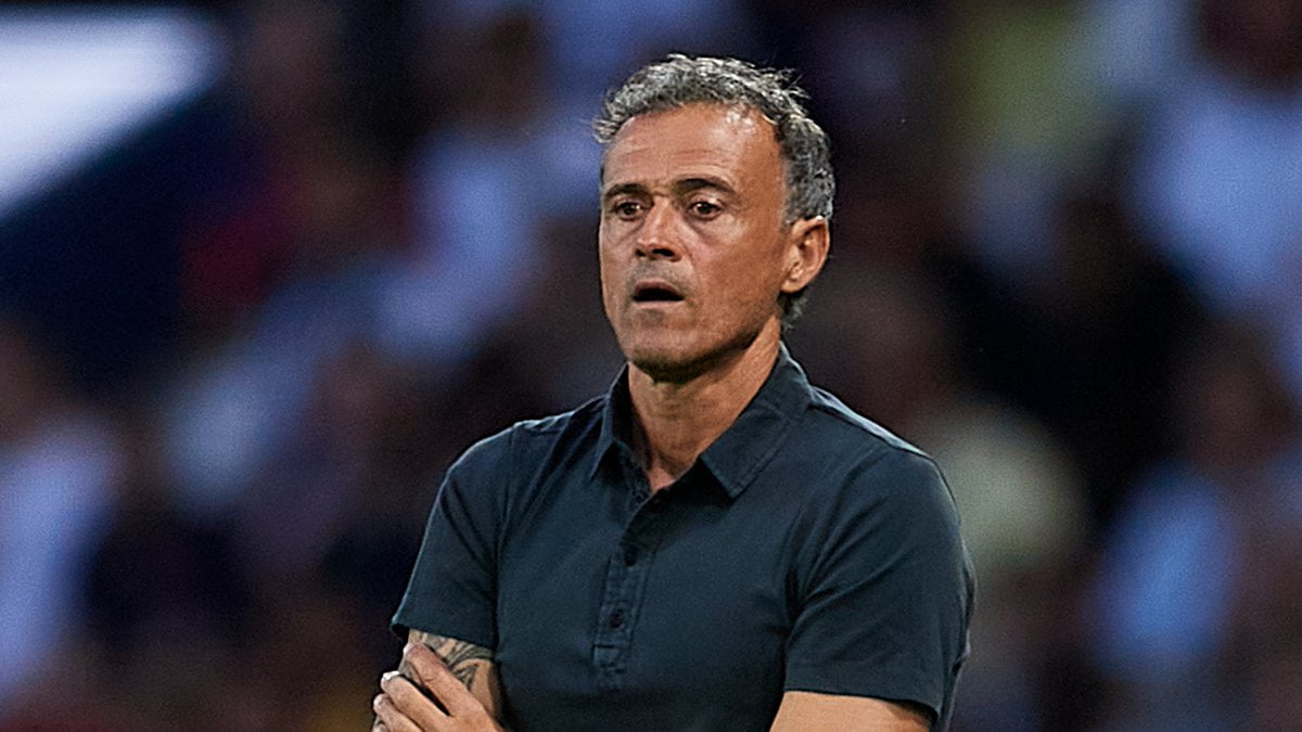 Paris domine la possession en première mi-temps contre Lorient