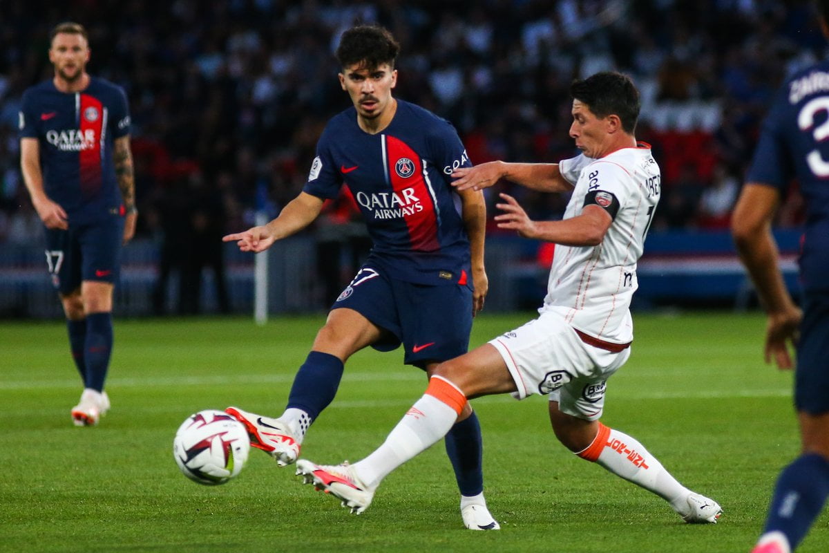 Paris réalise un record de passes en Ligue 1