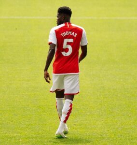 Performance remarquable de Thomas Partey et Bukayo Saka face à Nottingham Forest