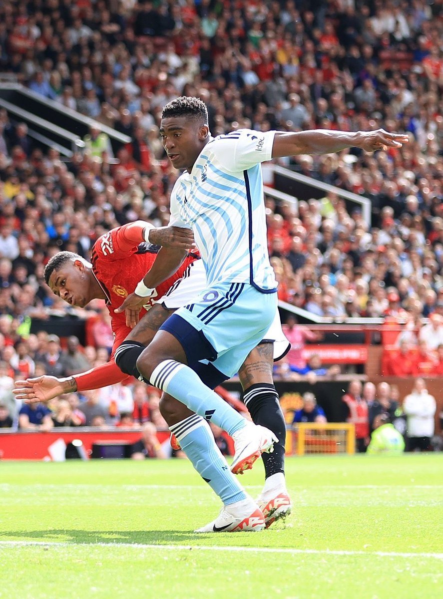 Premier League : Taiwo Awoniyi, une première historique avec Nottingham Forest