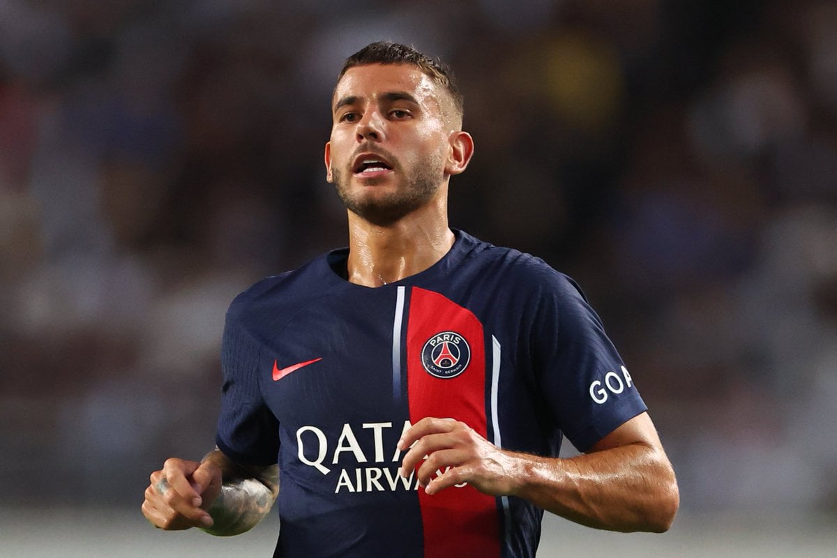 Première apparition de six joueurs pour Paris contre Lorient