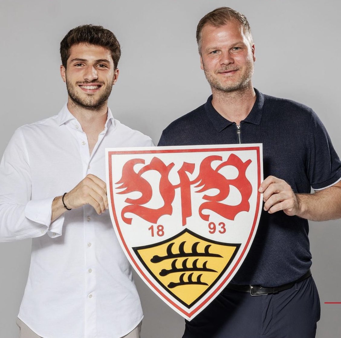 Stuttgart accueille Leonidas Stergiou, West Ham signe Dinos Mavropanos