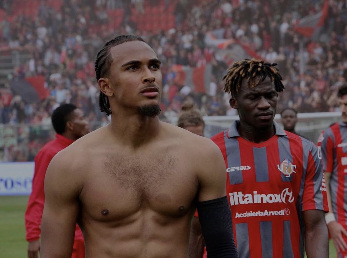 Transfert confirmé : Emmanuel Aiwu quitte Cremonese pour Birmingham City