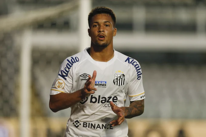 Transfert de Marcos Leonardo : Pas d’accord entre Santos et Roma
