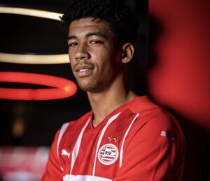 Transfert imminent à la Juventus : Livano Comenencia sur le point de signer