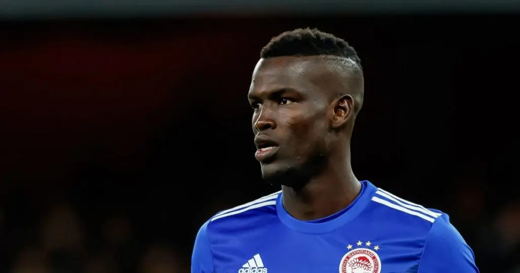 Mercato : L’Olympiakos va en finir avec le sénégalais Ousseynou Ba !
