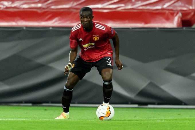 Manchester United : Bailly pourrait rester en PL…