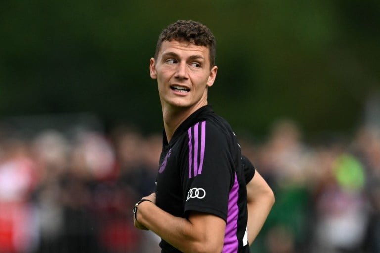 Bayern Munich : Benjamin Pavard pourrait quitter le club direction Angleterre