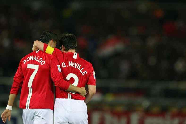 Man Utd : Neville critique CR7 de nouveau …
