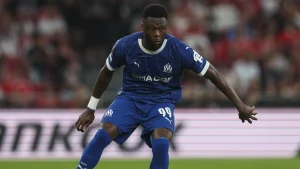 OM – Atalanta : Le message de soutien étonnant d’Emmanuel Macron pour Chancel Mbemba