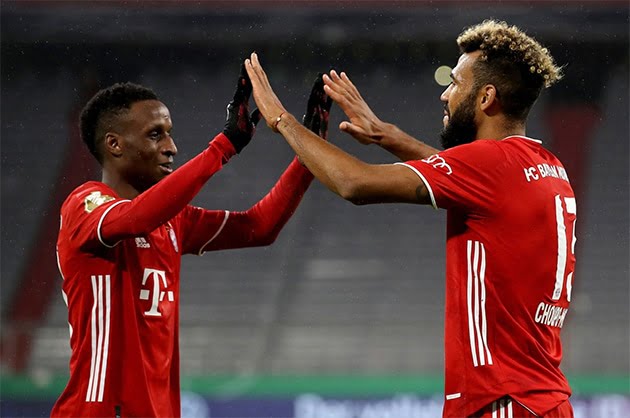 Officiel: Le Bayern Munich annonce les départs de Sarr et Choupo-Moting