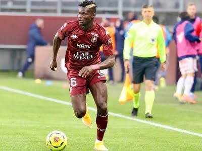 Officiel – Papa Ndiaga Yade quitte le FC Metz pour la Moldavie