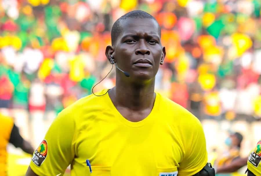 Éliminatoires CAN 2025 : L’arbitre du match Algérie – Togo désigné