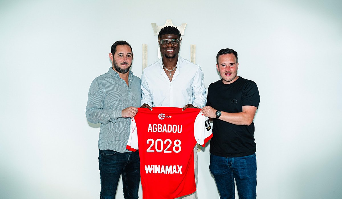 Emmanuel Agbadou prolonge son contrat avec un club français…