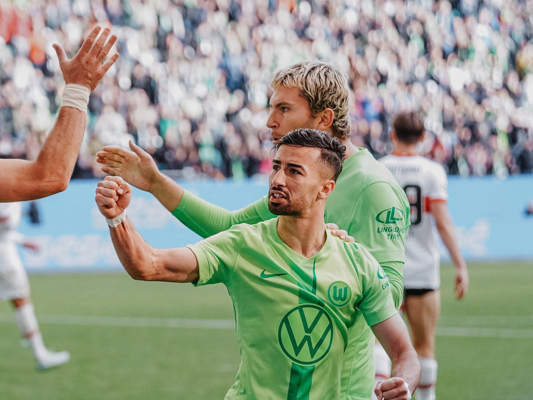 Premier match réussi pour Amoura avec Wolfsburg