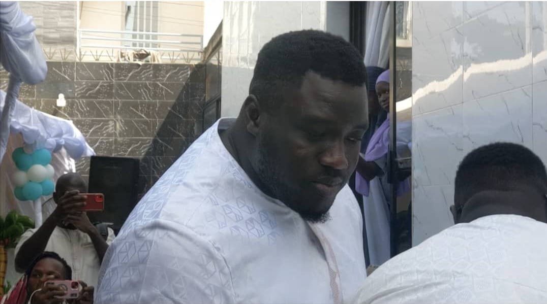 Baptême grandiose chez Balla Gaye 2 : Sa Thiès et Baye Ndiaye présents