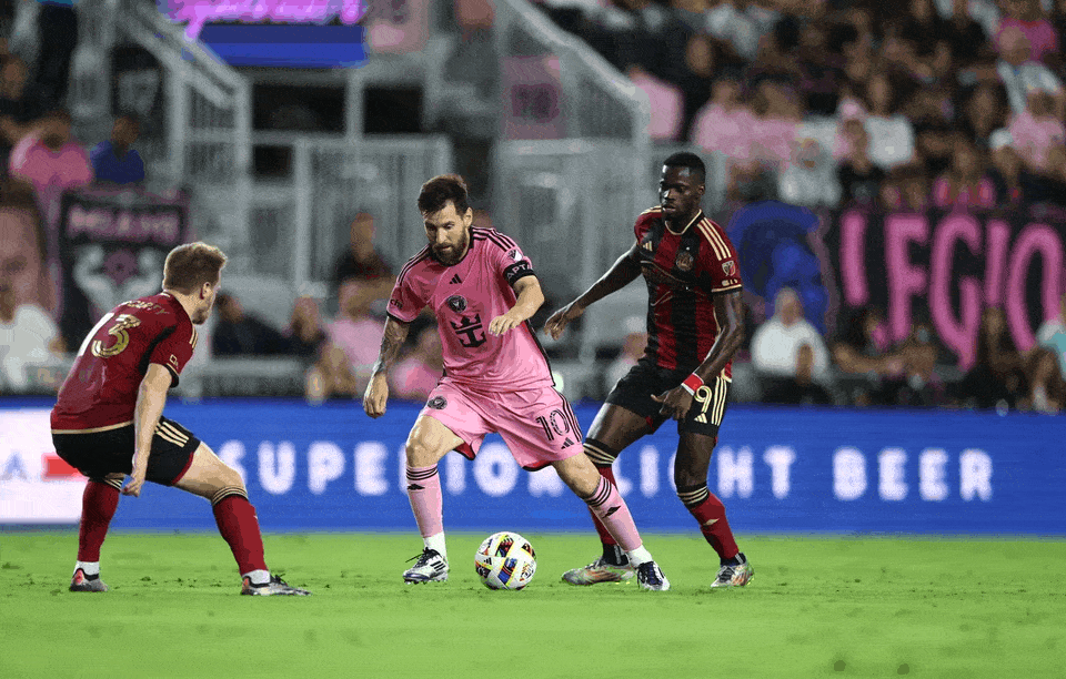 Un doublé de Jamal Thiaré élimine l’Inter Miami et Messi