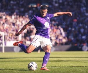 Un superbe but offre la victoire à Toulouse contre Reims
