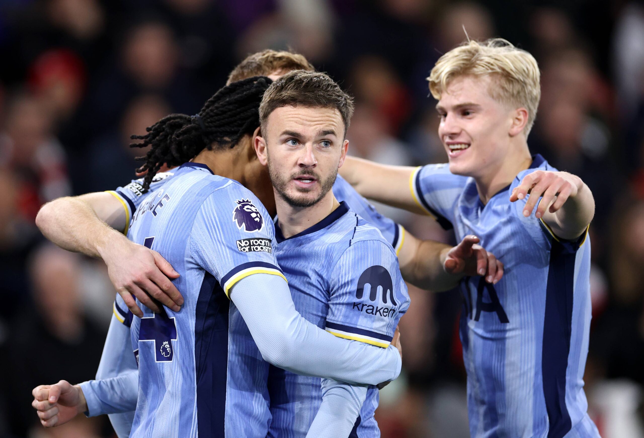 Angleterre : Tottenham écrase Southampton 5-0, soutien pour Postecoglou