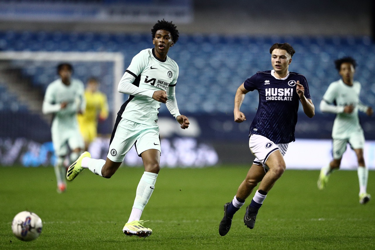 Angleterre : Un jeune talent de Chelsea prolonge jusqu’en 2029