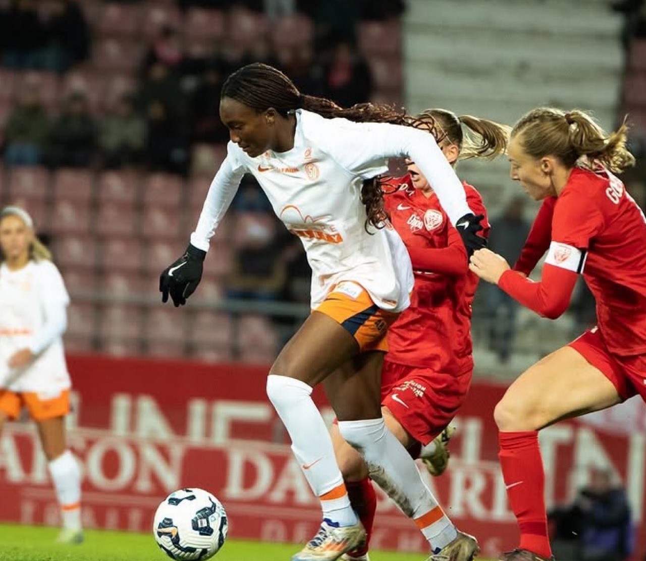 France : Ifeoma Onumonu marque lors de cinq matchs consécutifs avec Montpellier