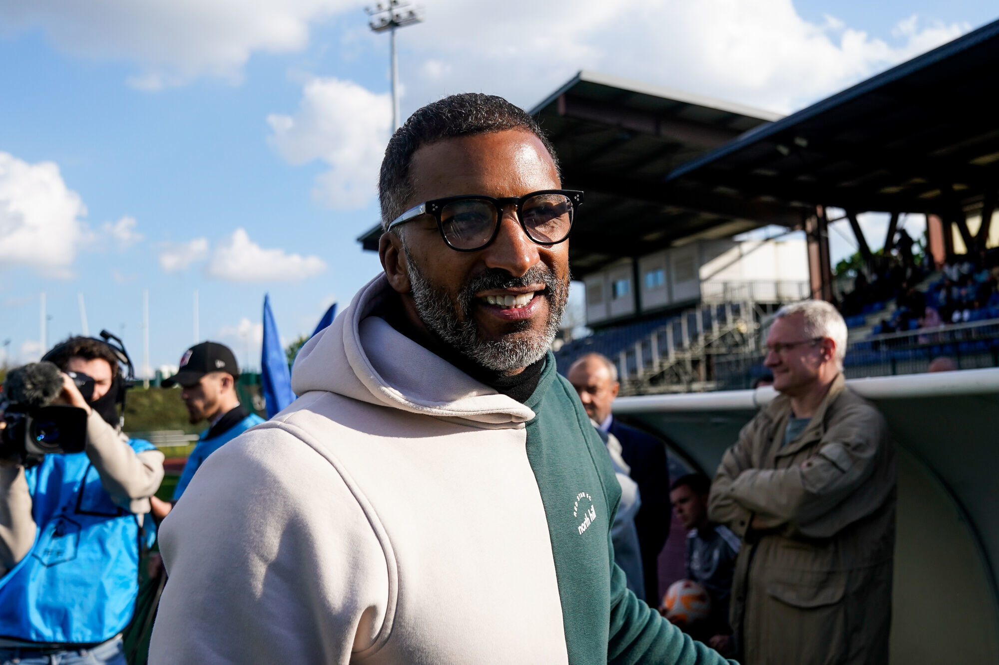 Habib Beye en lice pour diriger un grand club français ?