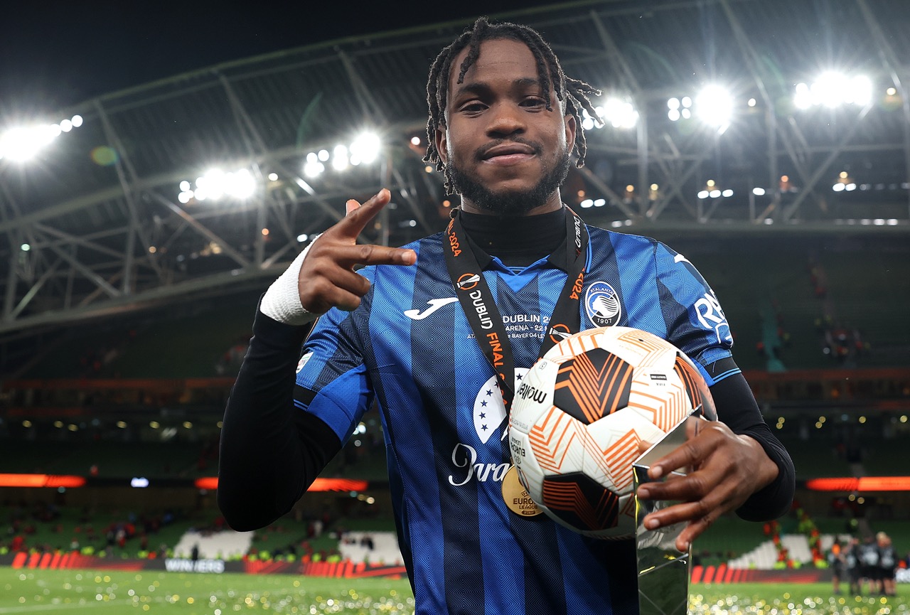 Le Nigeria : Lookman devance Salah pour un prestigieux prix africain