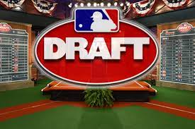 Préparez-vous pour le Mock Draft MLB 2025 !