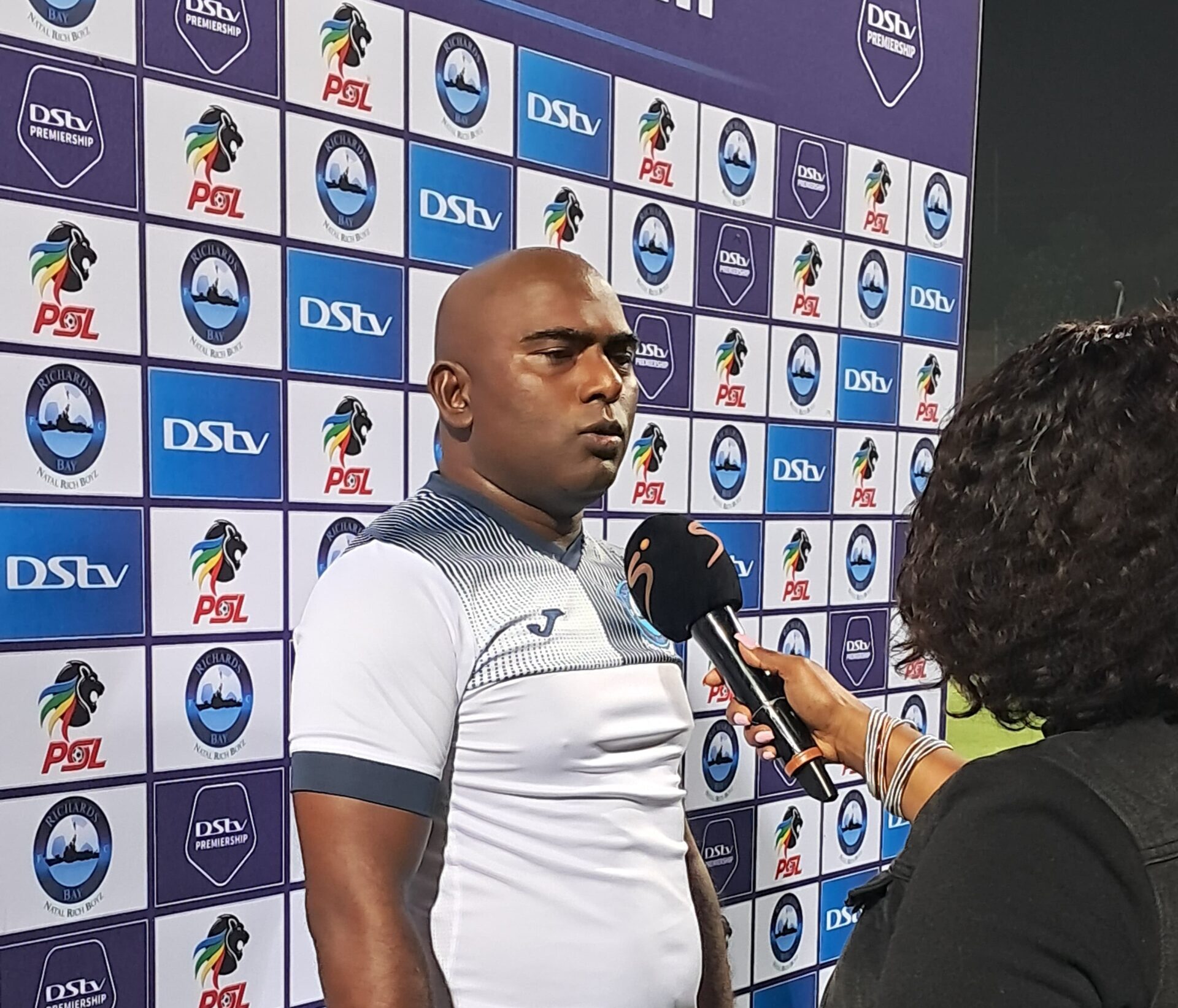 Afrique du Sud : Éloge des Orlando Pirates par un entraîneur rival avant un choc de coupe