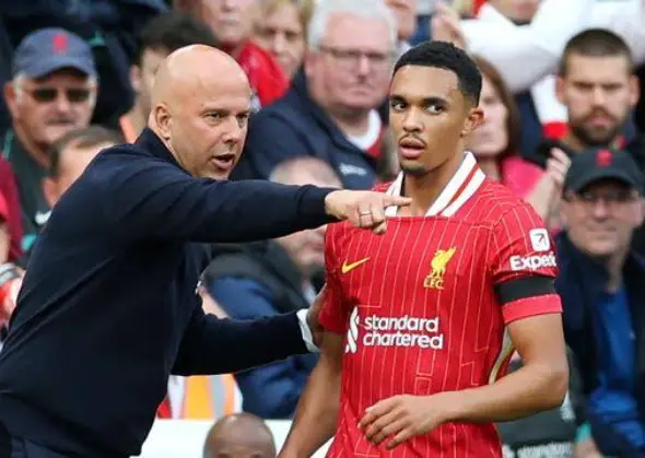 Angleterre : Arne Slot s’exprime sur l’avenir de Trent Alexander-Arnold face à l’intérêt du Real Madrid