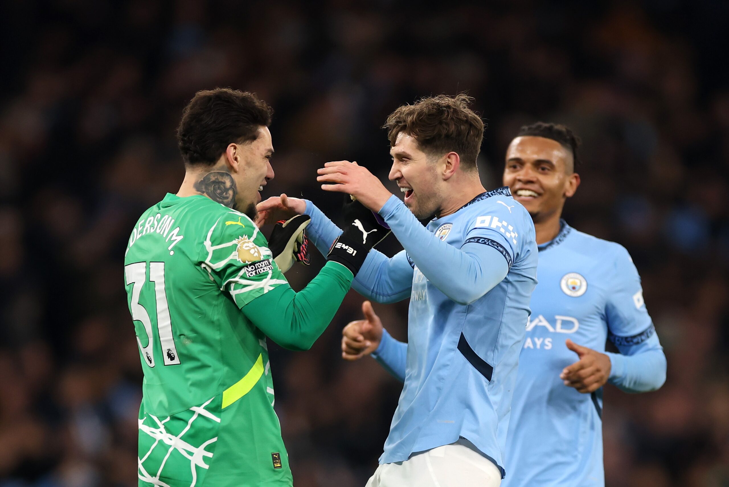 Angleterre : Ederson égale un record de passes décisives en Premier League lors de la victoire de Man City contre Chelsea