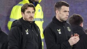 Angleterre : Everton limoge Dyche, préparatifs pour le premier match de Potter avec West Ham