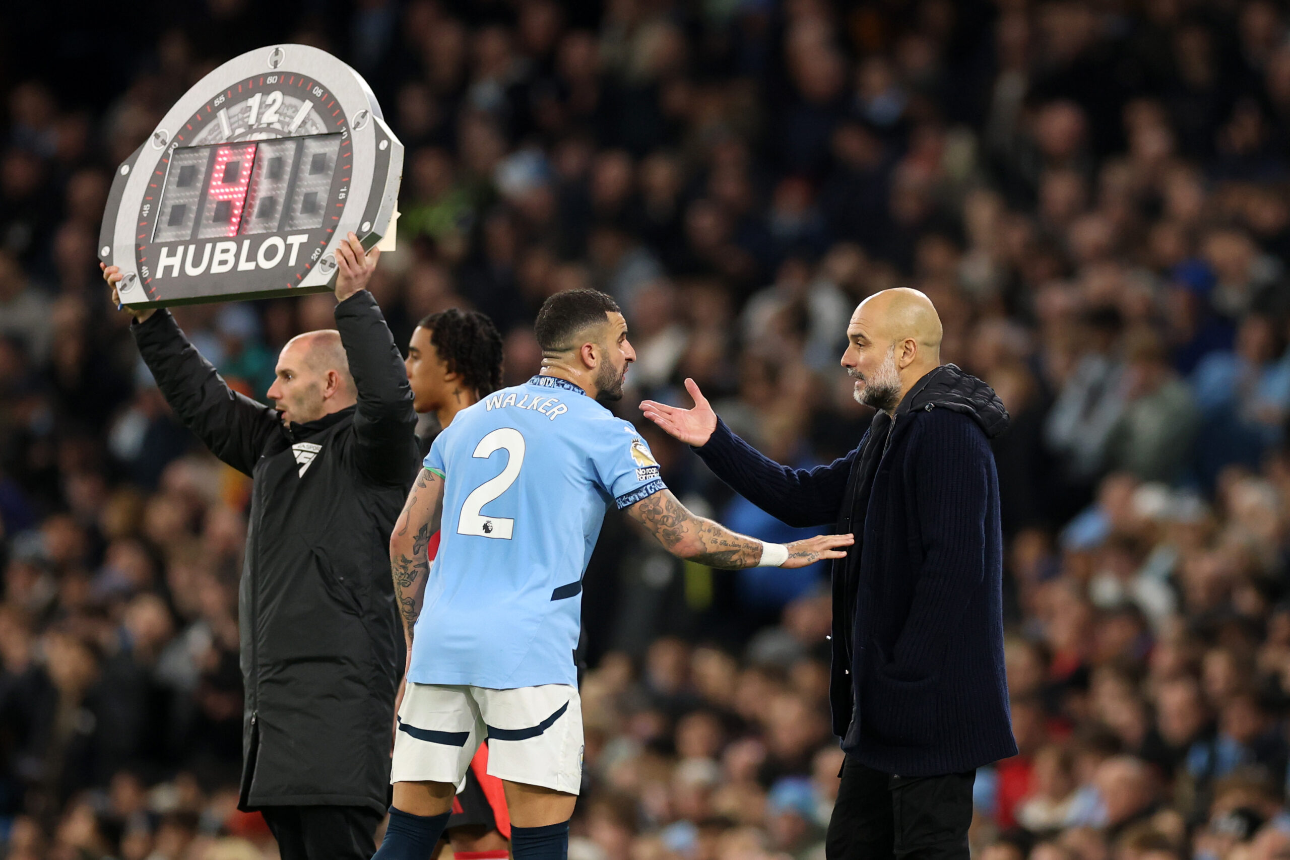 Angleterre : Guardiola hésite sur la présence de Kyle Walker contre Brentford