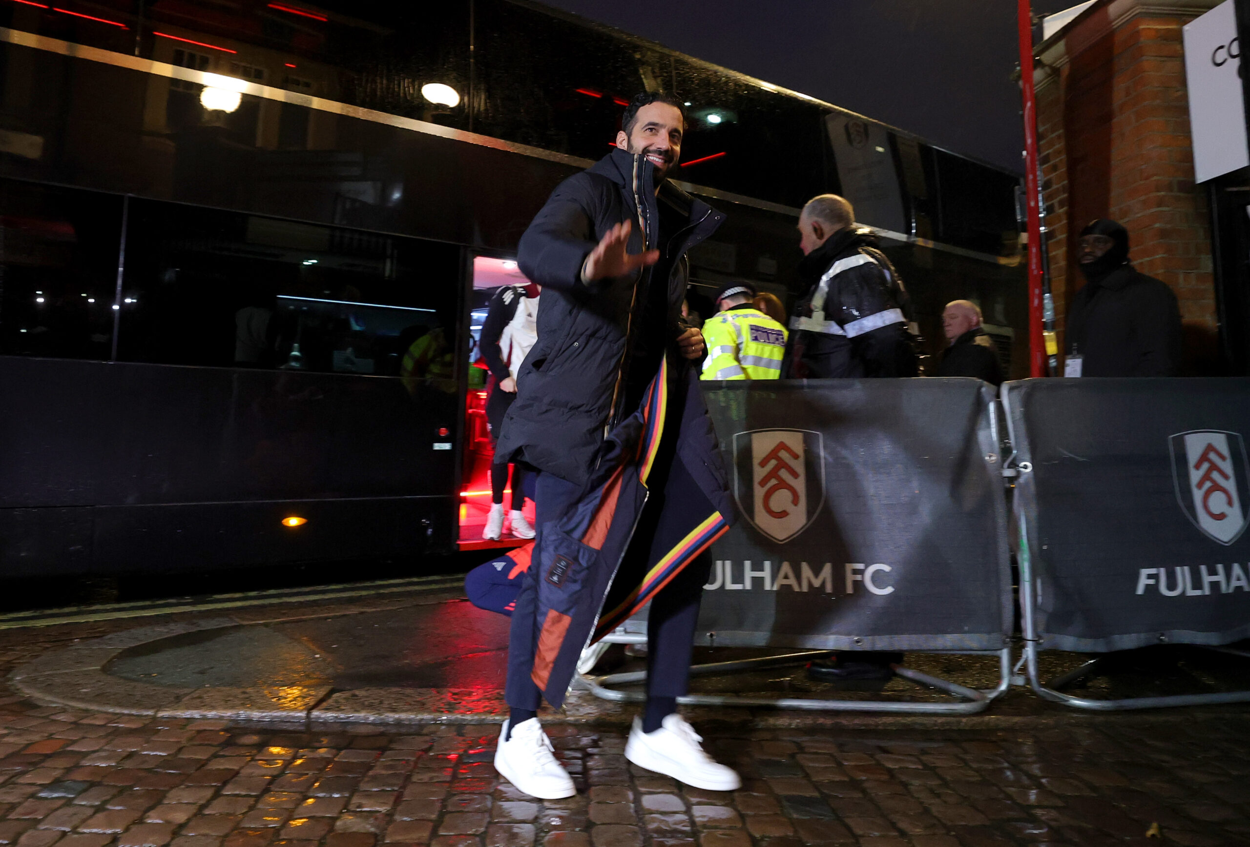 Angleterre : Match Fulham contre Man Utd – Garnacho titulaire malgré les incertitudes sur son avenir