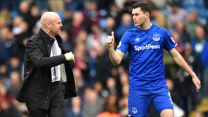 Angleterre : Michael Keane appelle à la responsabilité des joueurs après le limogeage de Sean Dyche