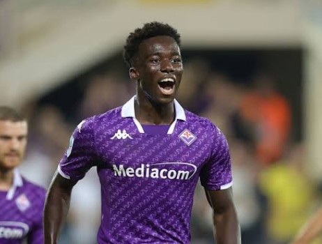 Brentford proche de recruter Michael Kayode de la Fiorentina