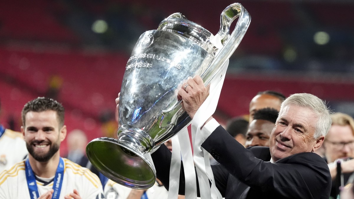 Carlo Ancelotti réaffirme son engagement envers le Real Madrid avant le match contre Salzbourg