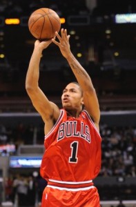 États-Unis : Derrick Rose honoré par les Chicago Bulls, témoignages émouvants