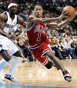 États-Unis : Derrick Rose honoré par les Chicago Bulls, témoignages émouvants