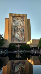 États-Unis : Notre Dame affronte Ohio State pour le titre national de football universitaire