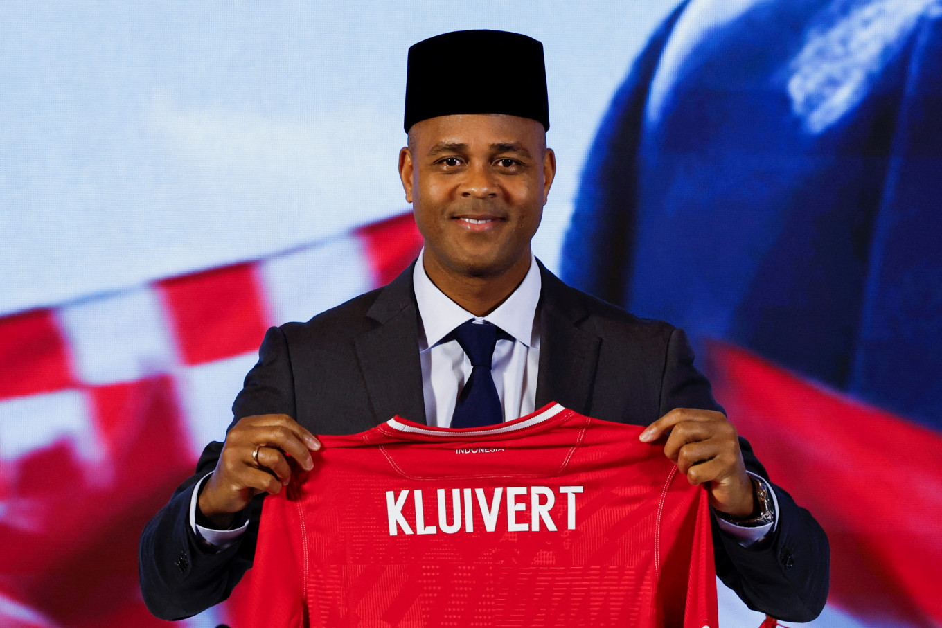 Indonésie : Patrick Kluivert vise la qualification pour la Coupe du Monde 2026
