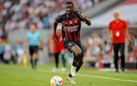 Italie : L’AC Milan rompt le contrat de Fodé Ballo-Touré