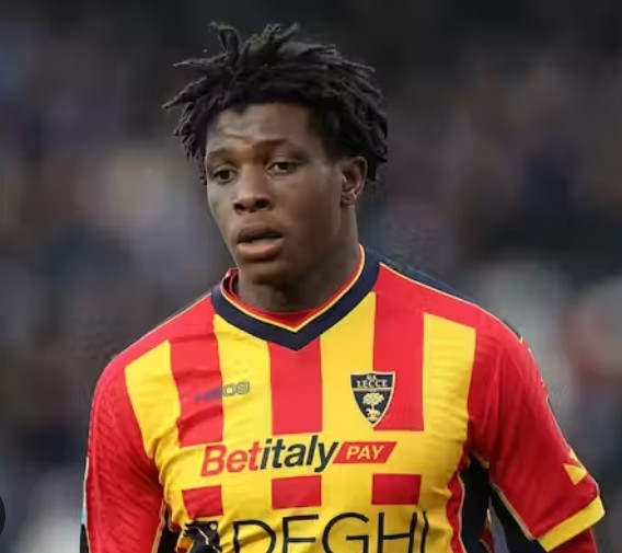 Italie : Lecce refuse l’offre de Manchester United pour Dorgu