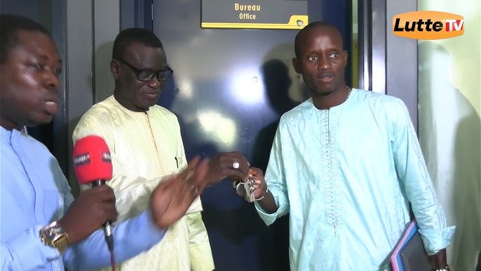 Le débat sur la gestion de la lutte au Sénégal : fédération ou CNG ?