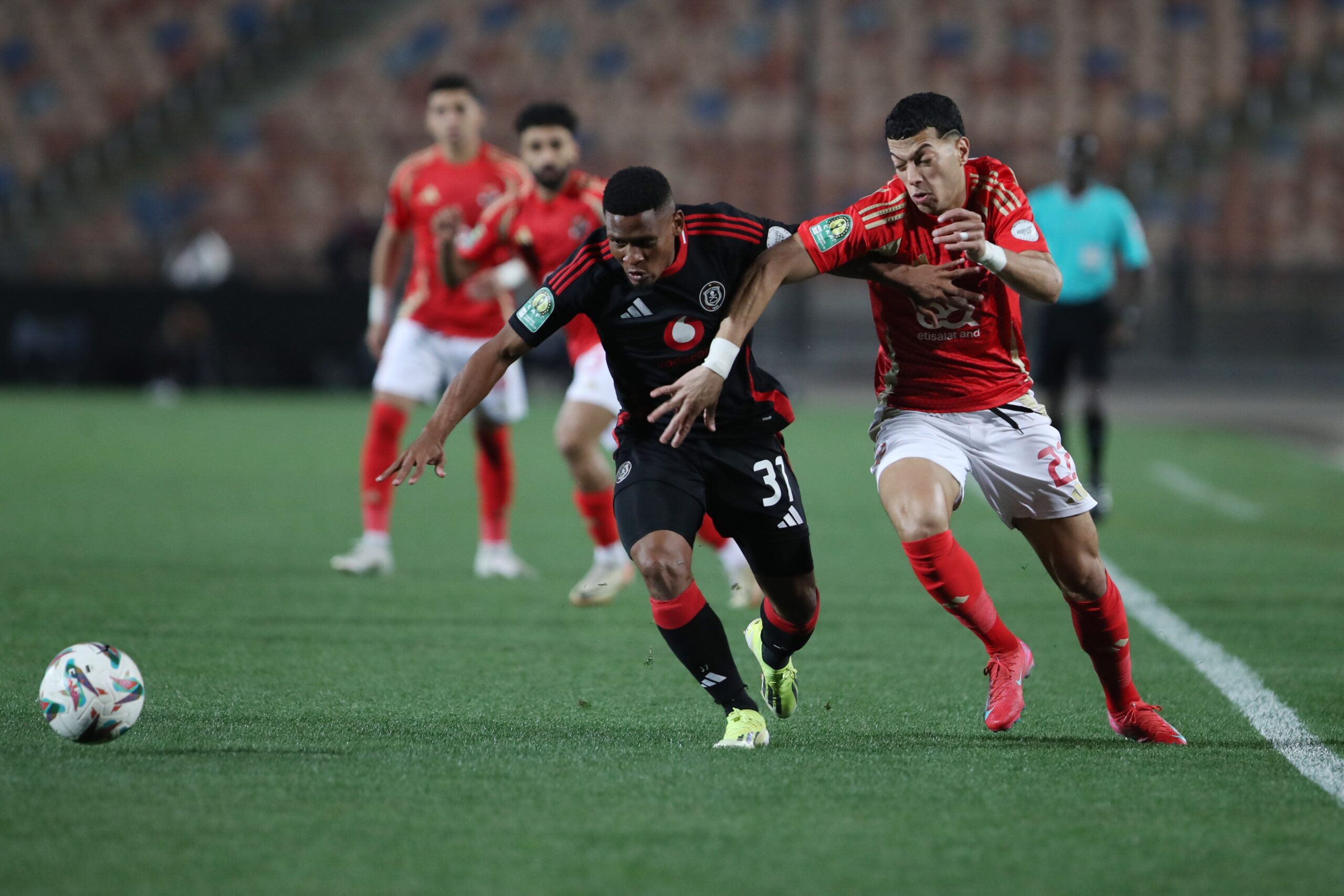 Les Pirates s’imposent face à Al Ahly et prennent la tête du groupe en Ligue des champions de la CAF