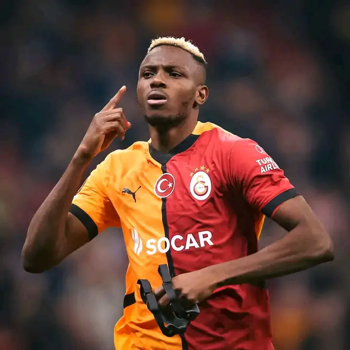 Ligue Europa : Osimhen brille lors du match nul spectaculaire de Galatasaray contre le Dynamo Kiev