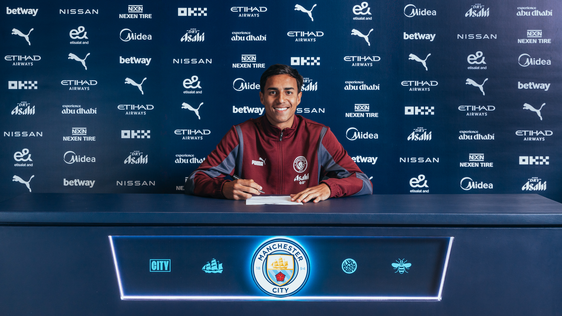 Manchester City recrute Vitor Reis pour 29,6 millions de livres sterling
