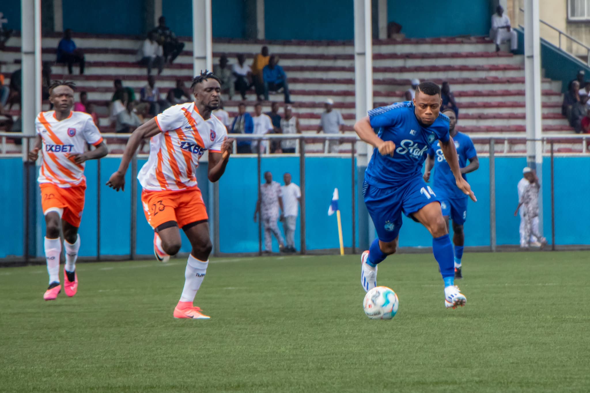 Nigéria : Analyse des défis du football local par Odegbami